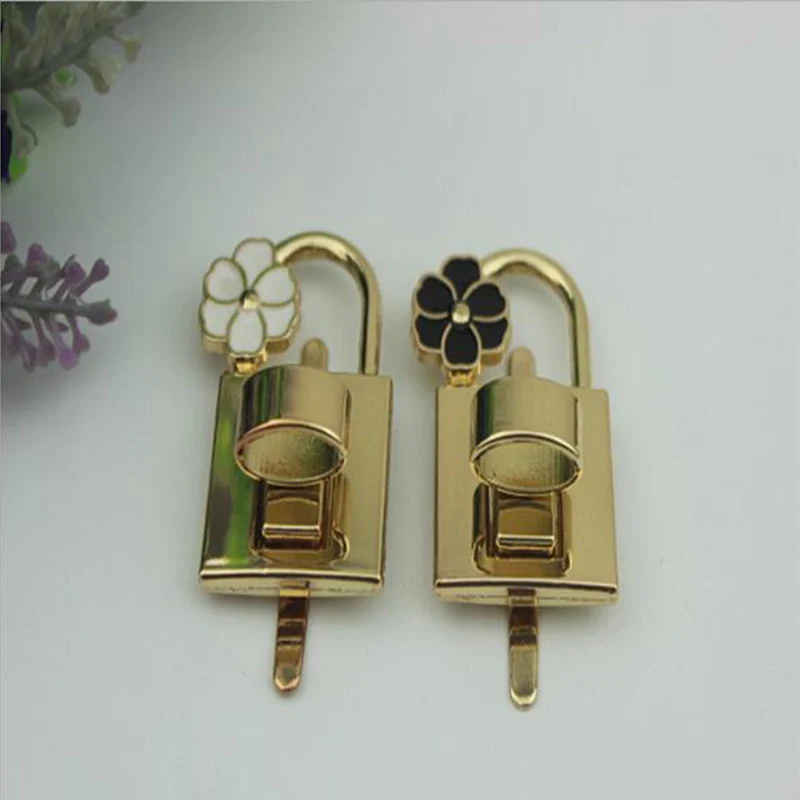 

Luggage hardware accessories small flowers decorative square lock metal twist lock switch Insert lock buckle