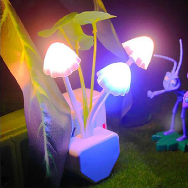 

Novelty Led Night Light For Children Wall Socket Bedside Lamp Led Mushroom Sensor Lamp EU & US Plug Light 3 LEDs Lamp