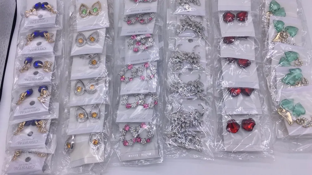 

freeshipping! 2020 new styes fashion mixed lot earrings 100 pairs a mixed bag mixed lot earring,