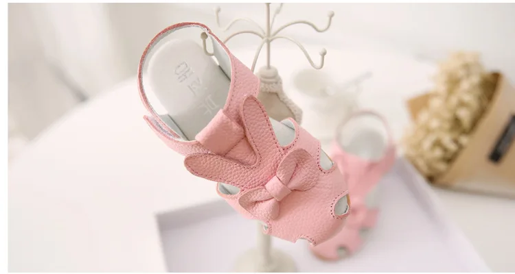 3133980219_1210193227