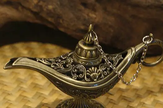 Hot Sale Fairy Tale Aladdin Magic Lamps Tea Pot Genie Lamp Vintage Toys Home Decoration For Children Gifts Hot Sale Fairy Tale Aladdin Magic Lamps Tea Pot Genie Lamp Vintage Toys Home Decoration For Children Gifts