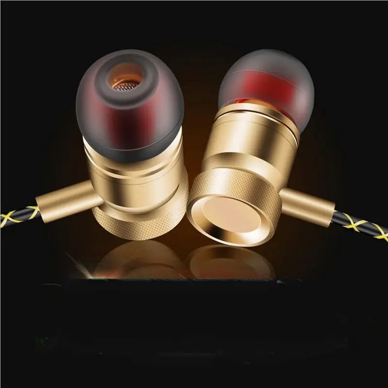 Metal-Earphone-Stereo-Heavy-Bass-Hifi-Earphone-For-Samsung-iphone-Xiaomi-MP3-Auriculares-Original-Brand-Quality (1)_