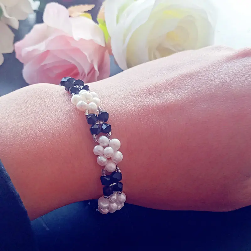 Black White Stylish Pearl Bracelet, Handmade 4 mm Crystal with 4-4.5 mm Nearly Round Pearl flower bracelet, holiday gifts