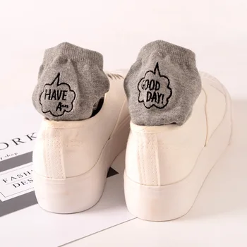 

Japan's Kawaii embroidery novelty socks women socks solid black women white gray cotton meias socks SIZE: EUR36-40