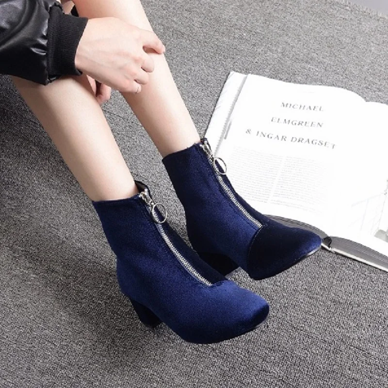 

2017 autumn and winter new European and American style generous simple fashion boots front zipper suede with the female