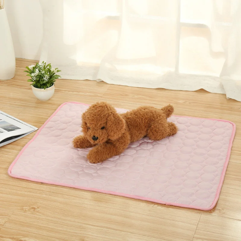 

Pet Cooling Sleep Pad Soft Summer Comfortable Sleeping Mat for Dog Cats LBShipping