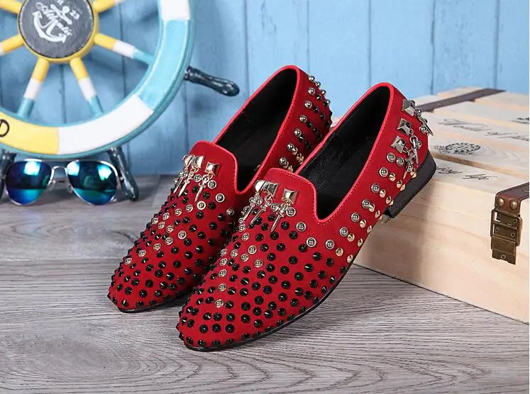 

Round Toe fashion Leather Oxford Shoes Men red black Formal men Shoes rivet Comfortable flat casual Shoes