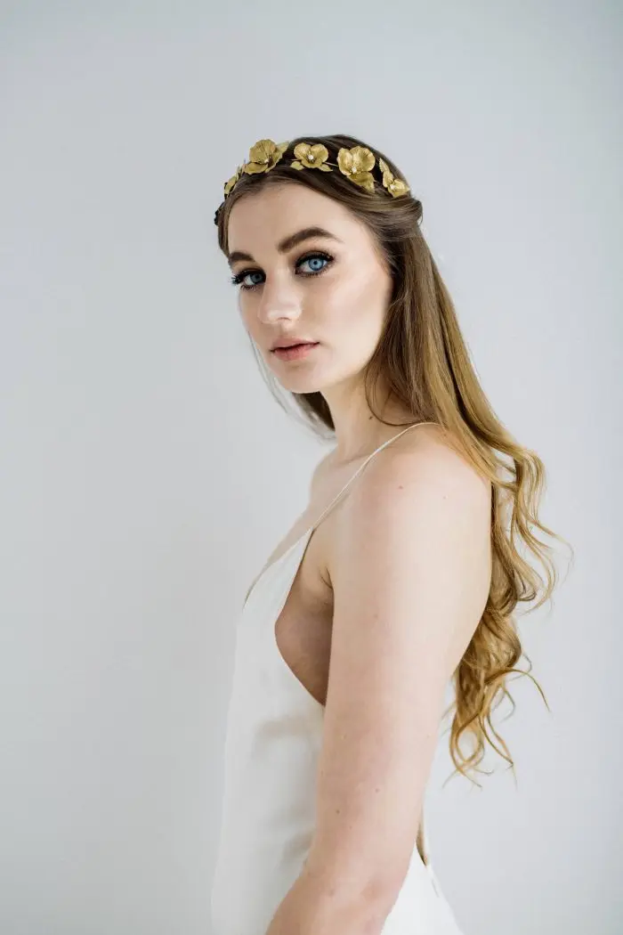 

2019 Spring Summer New Trends Forecast Bohemian Flora Halo