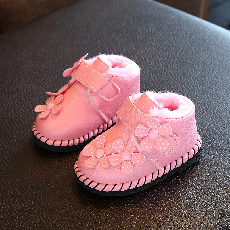 Baby Shoes for Girls First Walkers Snow Winter Boots Flower Baby Pink Infant Kids Fur Warm Crib Shoe Toddler Moccasins Leather