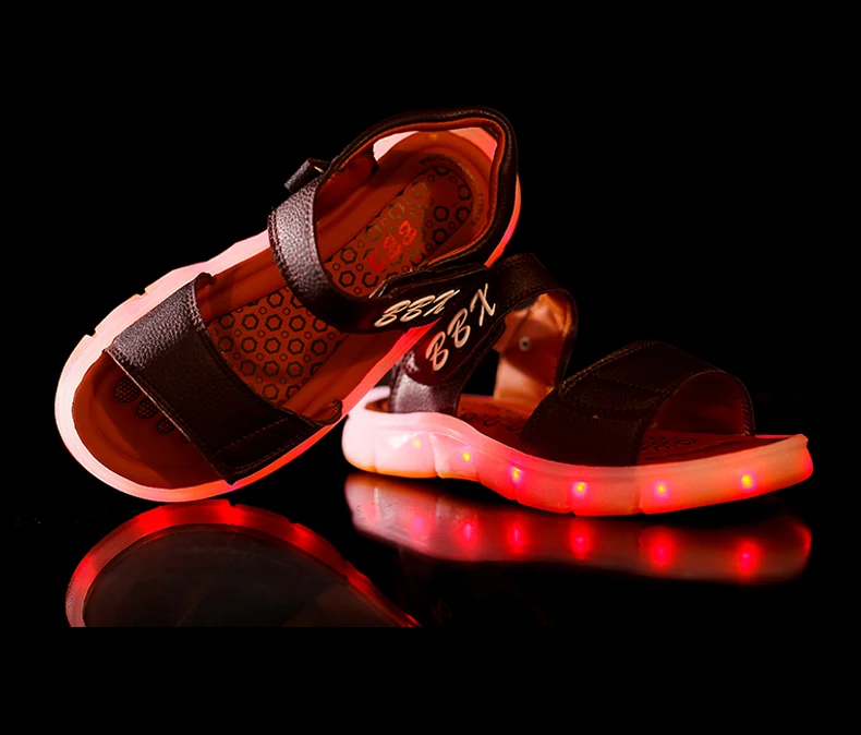 Sandálias para Meninos e Meninas Sapatos de Praia Unclejerry Recarregável Crianças Verão Sandálias Brilhantes Sapatos Princesa Luz Led Usb 19 meninas usb recarregável sapatos de praia crianças