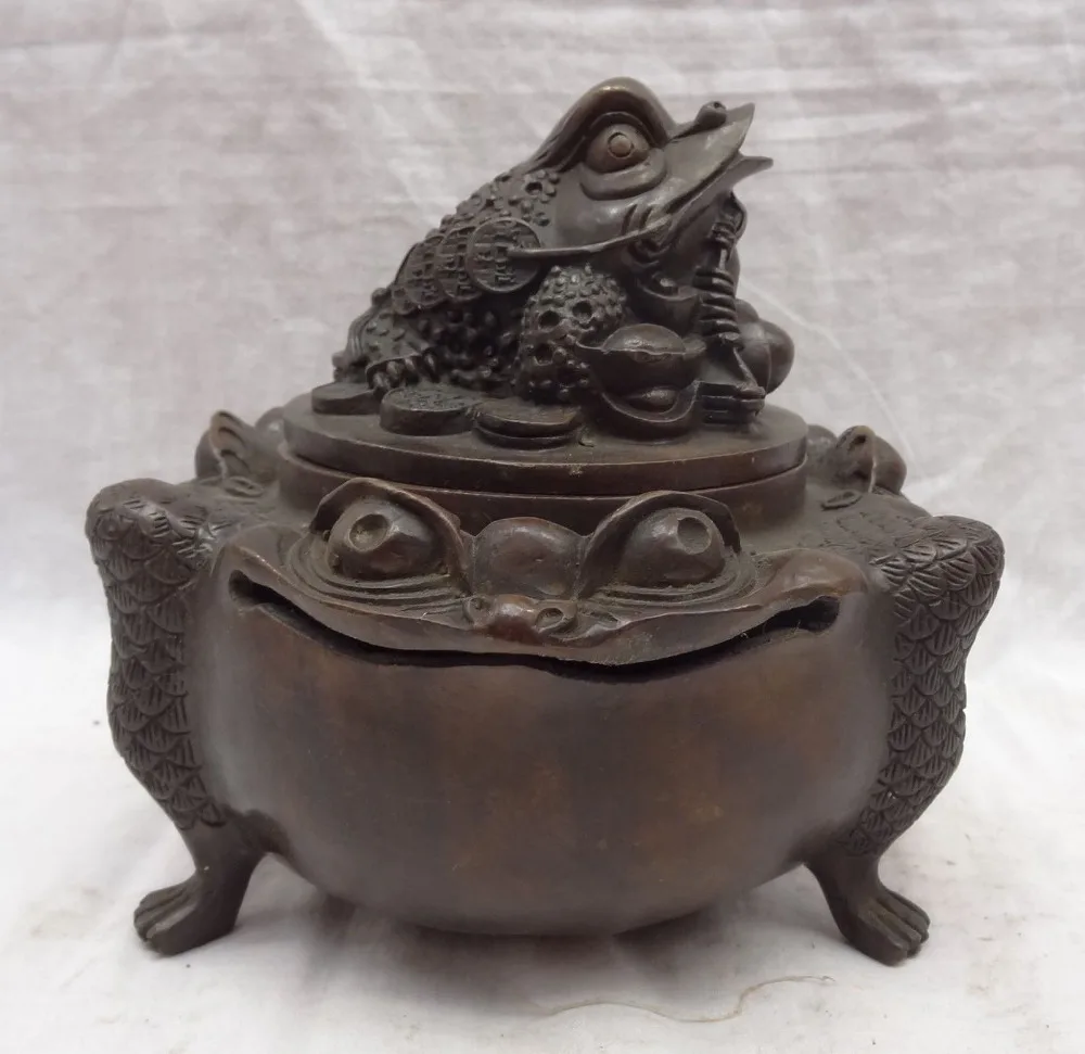 

Chinese Bronze YuanBao Coin FengShui Toad Hoptoad Statue Incense Burner Censer
