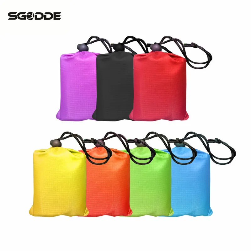 

SGODDE 152 x 140cm Outdoor Travel Camping Folding Picnic Camping Hiking Handy Mat Portable Waterproof Beach Mat With Storage Bag