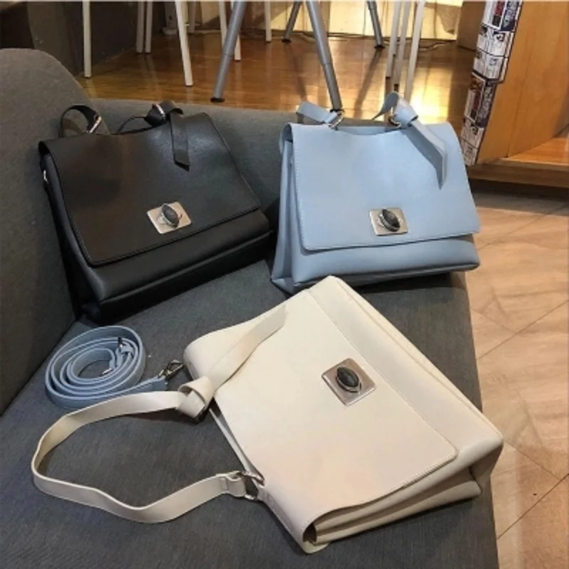 

Soft leather portable bag female 2018 new European and American simple shoulder bag wild atmospheric fashion Messenger bag handb
