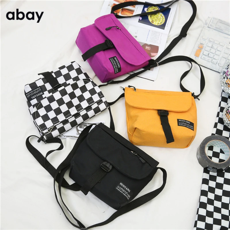 

Women Checkerboard Crossbody Bag Black and White Plaid Personality Couple Canvas Shoulder Handbags Lattice Student Messenger bag