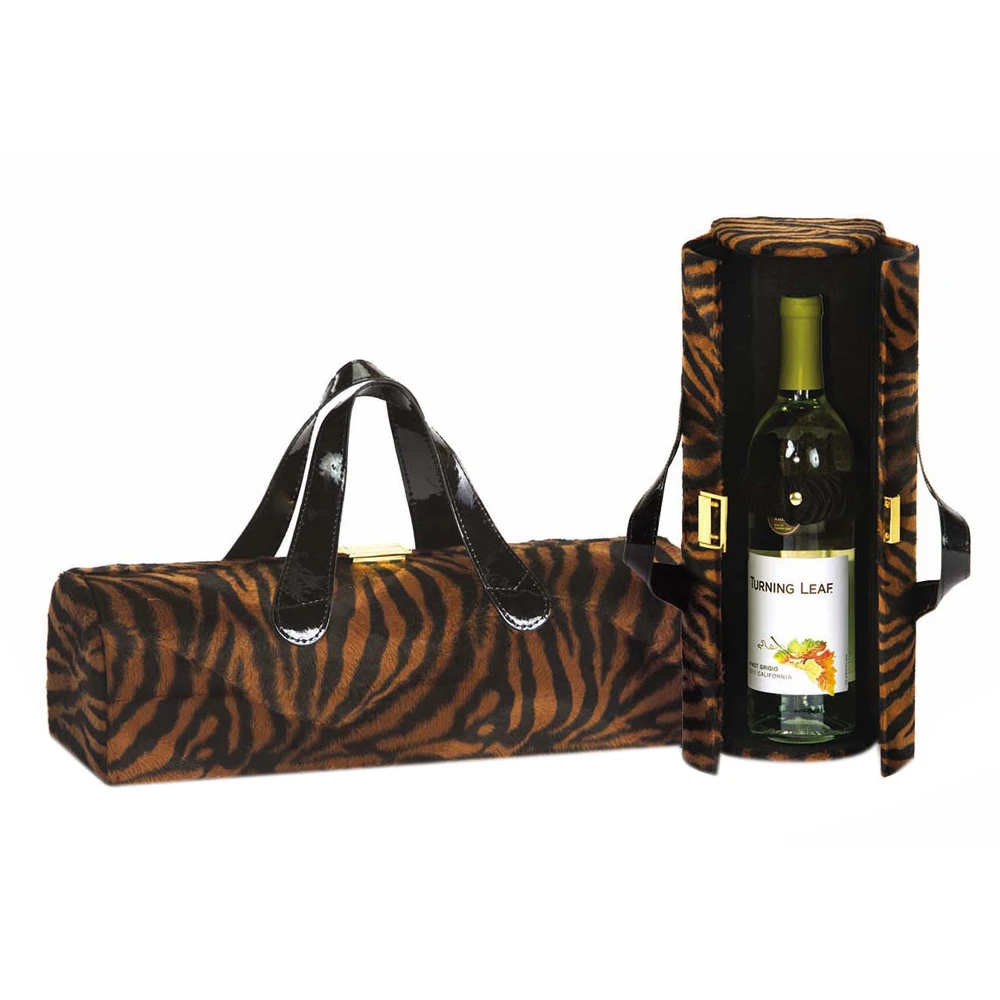Picnic Plus Carlotta Clutch Wine Bottle Clutch (3)
