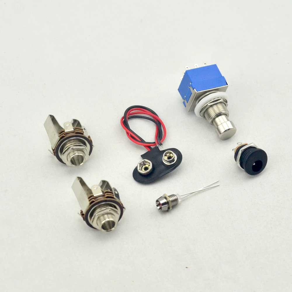 Hammond 1590b Enclosure + 3PDT Footswitch + 6.35mm Jack Sockets and more for guitar Pedal kit project Hammond 1590b Enclosure + 3PDT Footswitch + 6.35mm Jack Sockets and more for guitar Pedal kit project