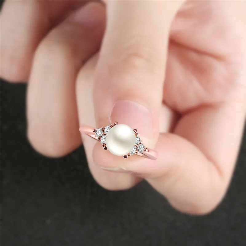 

BOAKO Elegant Round imulated Pearl Ring With Rhinestone Female Rose Gold Color Engagement Rings For Women Wedding Jewelry X7-M2