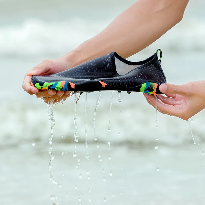 

Men Women sneakers Quick Aqua Beach Water Shoes lovers summer Outdoor lovers Swimming Shoe Soft adult Seaside Wading sneakers