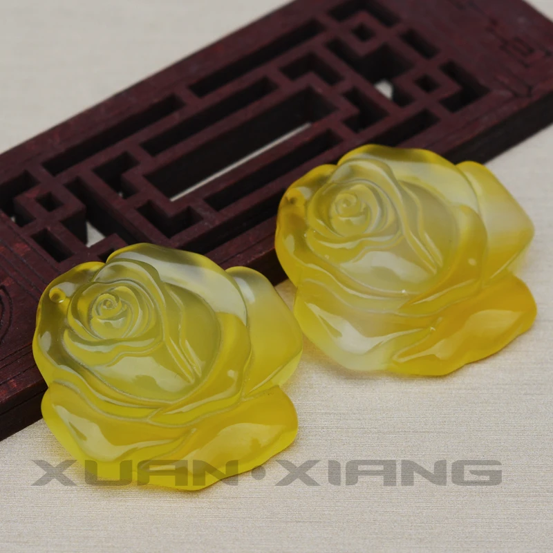 

Women Necklace Pendant Yellow Chalcedony Rose Flower Pendant Necklaces Women Fashion Jewelry DIY Accessories Free Rope