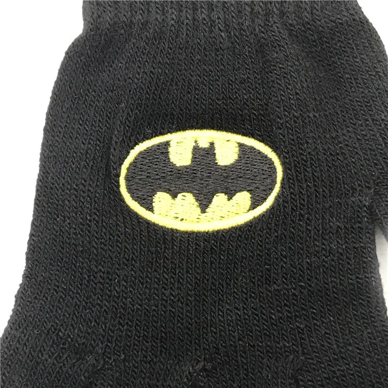 Тренд унисекс перчатки без пальцев Аниме Бэтмен трикотажные перчатки из хлопка половина пальца зимние теплые рукавицы Хэллоуин косплей варежки