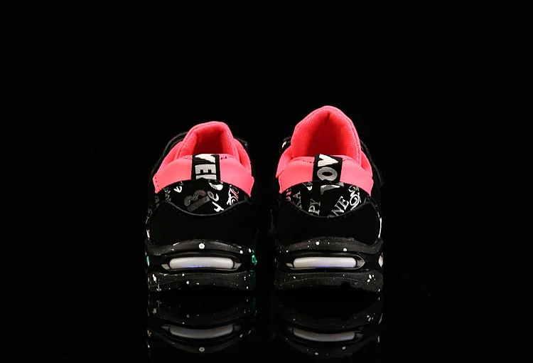 Kinder Schuhe 2017 Jungen Und Mädchen Breathable Beiläufige Schuhe Kinder Sportschuhe Kind LED Licht Turnschuhe größe 26 36 Kinder Schuhe 2017 Jungen Und Mädchen Breathable Beiläufige Schuhe Kinder Sportschuhe Kind LED Licht Turnschuhe größe 26 36