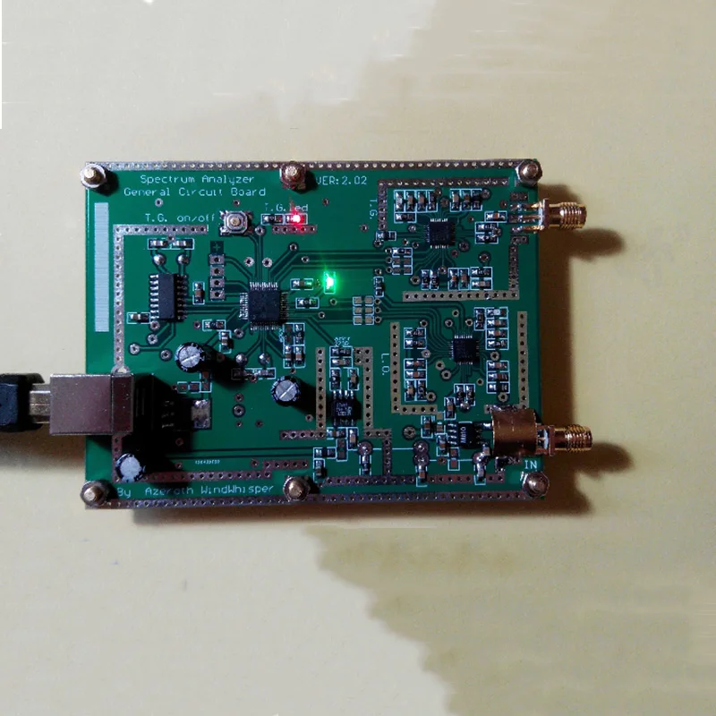 

Simple Spectrum Analyser D6 (with Tracking Source T.G.) V2.02 Simple Signal Source RF Frequency Domain Analysis Tool