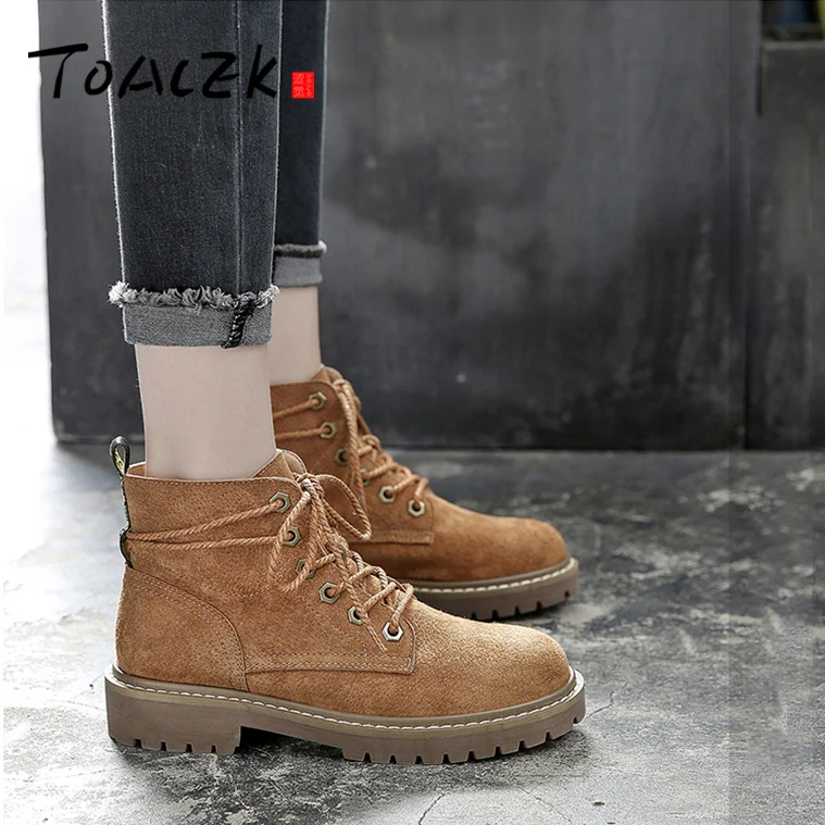 

Leather Women's Boots British Style Autumn New Student Short Tube Strap Scrub Small Booties