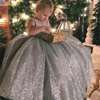 

Ball Flower Girl Dress Silver Shiny Material Little Princess Birthday Party Pageant Gown Party Communion Dress Pageant GownLX