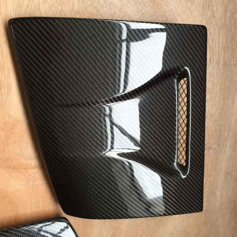 20091014A 180S Vented headlight cover Carbon fiber (6)_