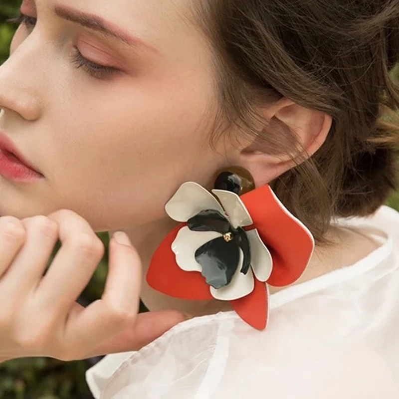 

Girlgo New Fashion Special Flower Resin Dangle Earring For Women Hot Sale Trendy Geometric Statement Drop Long Earrings Jewelry