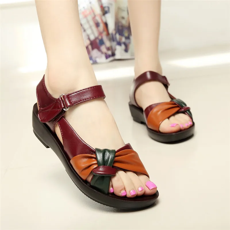 ZZPOHE-2017-summer-Mother-shoes-flat-sandals-women-aged-leather-Soft-bottom-mixed-colors-fashion-sandals (2)