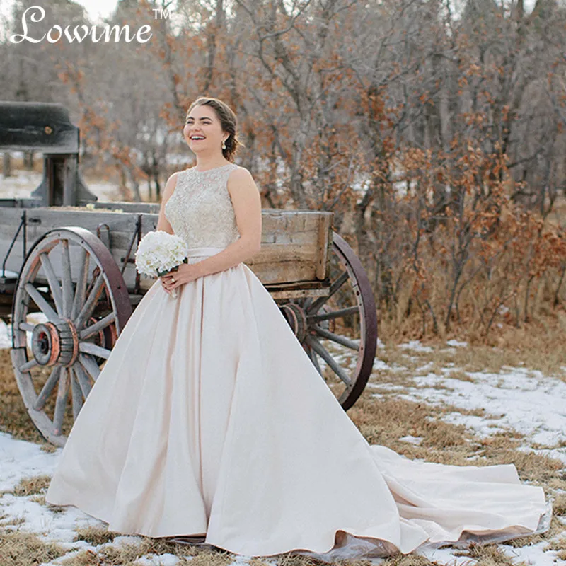 Elegant Winter Wedding Dresses Removable Skirt Long Sleeve Lace