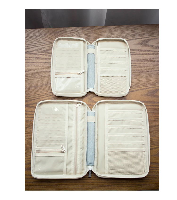 3168663358_112915042