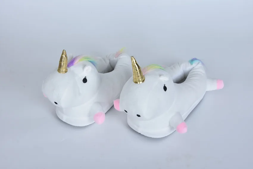 Теплые женские тапочки с единорогом; забавные домашние тапочки; Pantufa Unicornio Chausson Licorne; женские плюшевые меховые тапочки с милым рисунком; цвет белый, фиолетовый