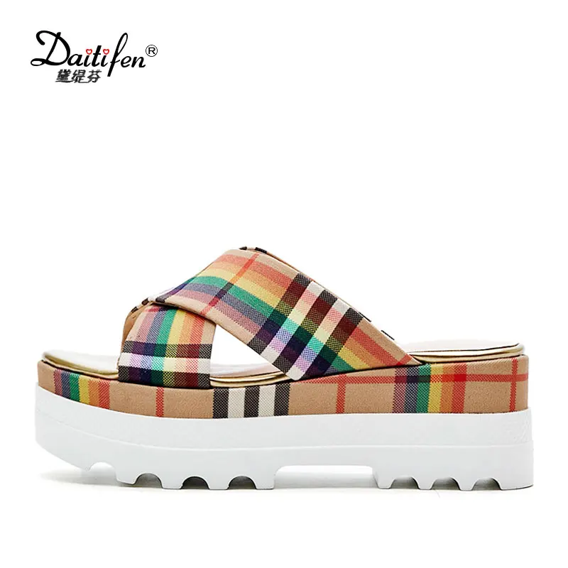 

Daitifen Stylish Women's Slippers Mixed Colors Plaid Platform Shoes Beauty Summer Slippers Soft Touch Safety Shoes Size 34-39