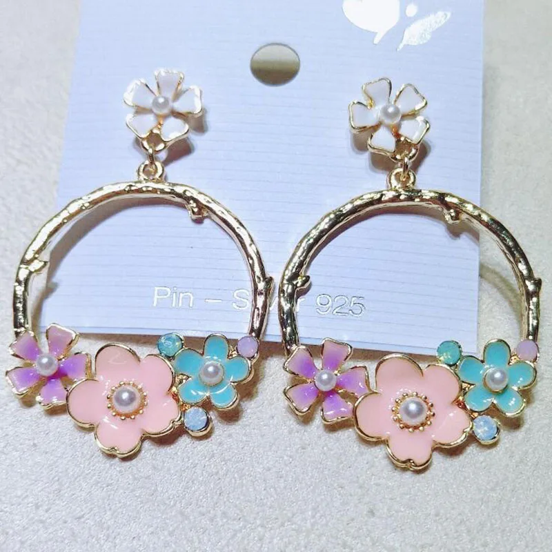 

Flower Small Round Earrings for Women Circle Hoop Earrings For Women
