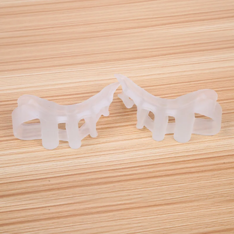 New 1 Pair Feet Care Tool Toe Separator Overlapping Toes Rehabilitation Treatment Hallux Valgus Braces Foot Bone Orthotic Device