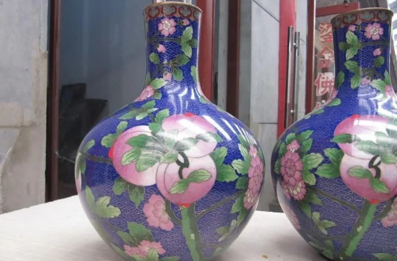 

Regius Palace superb Copper cloisonne enamel peach longevity Pot Crock Vase Pair