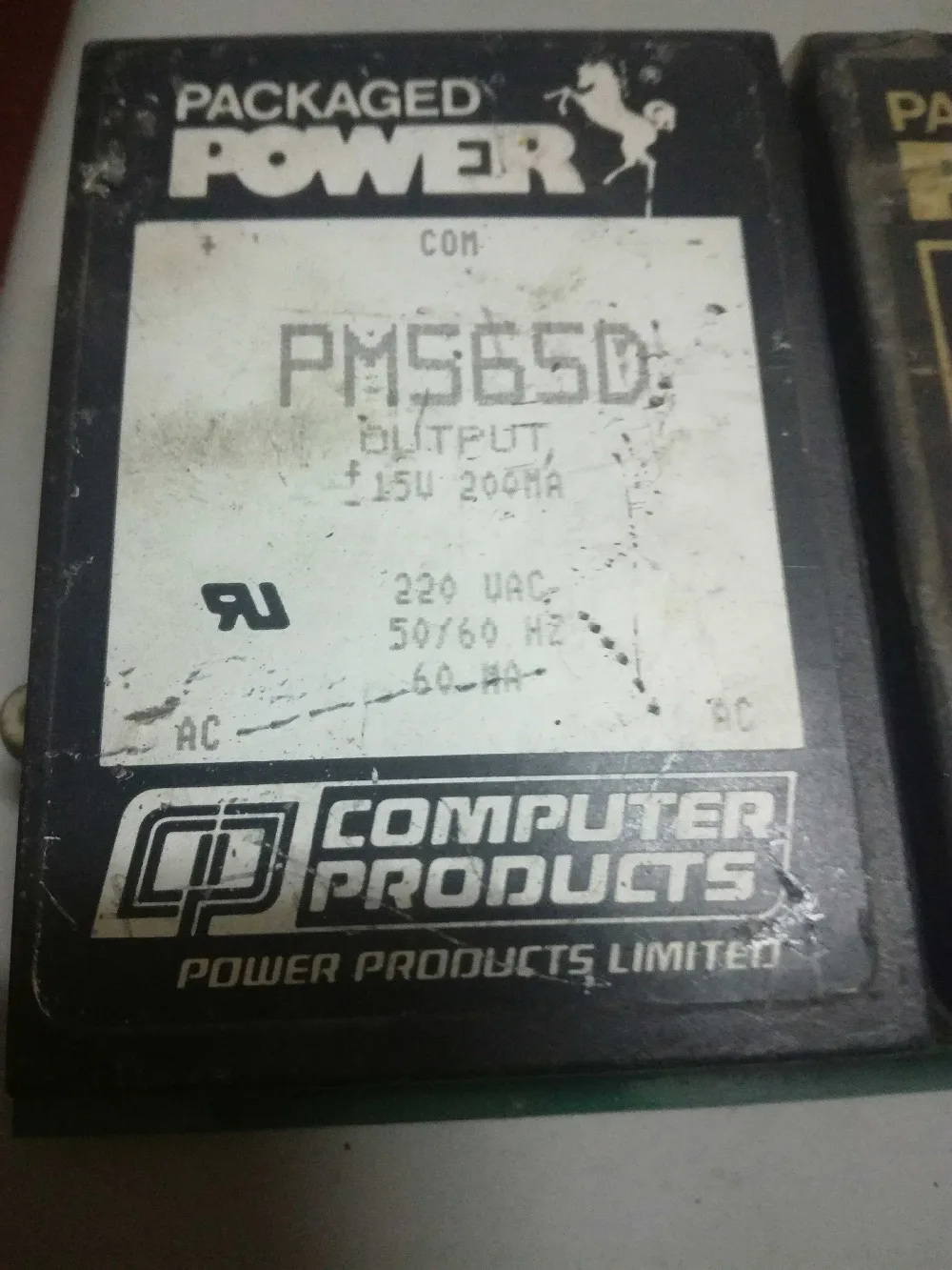 Оригинальные импортные PM565D PM565 PM861 CLC561AI 1515D24 A1 HTS61 40 A08SPL0371 UHE 5/6000 D48T CC228 01Y гарантия