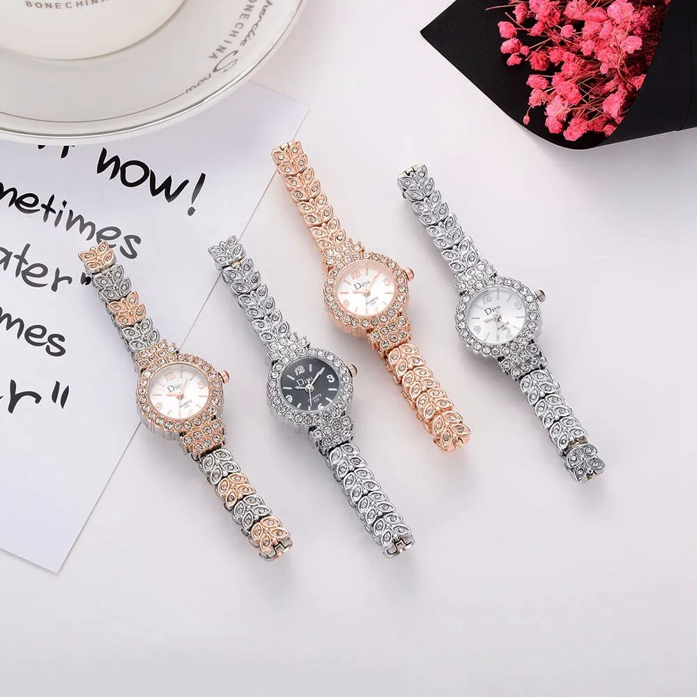 

Disu Ladies Watches Features Creative Diamond Bracelet Reloj hombre Quartz Wrist Women Clock Digital dial Analog horloges B40