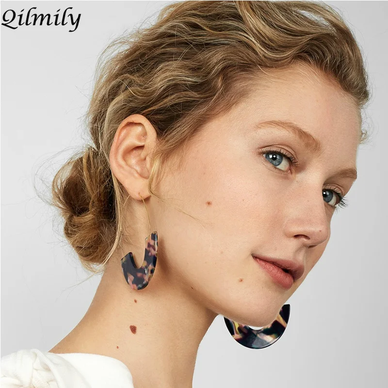 

Qilmily New Leopard Print Acrylic U-shaped Drop Earrings for Women Girls Semi-circular Copper Ear Hooks Party Gifts Souvenir Hot