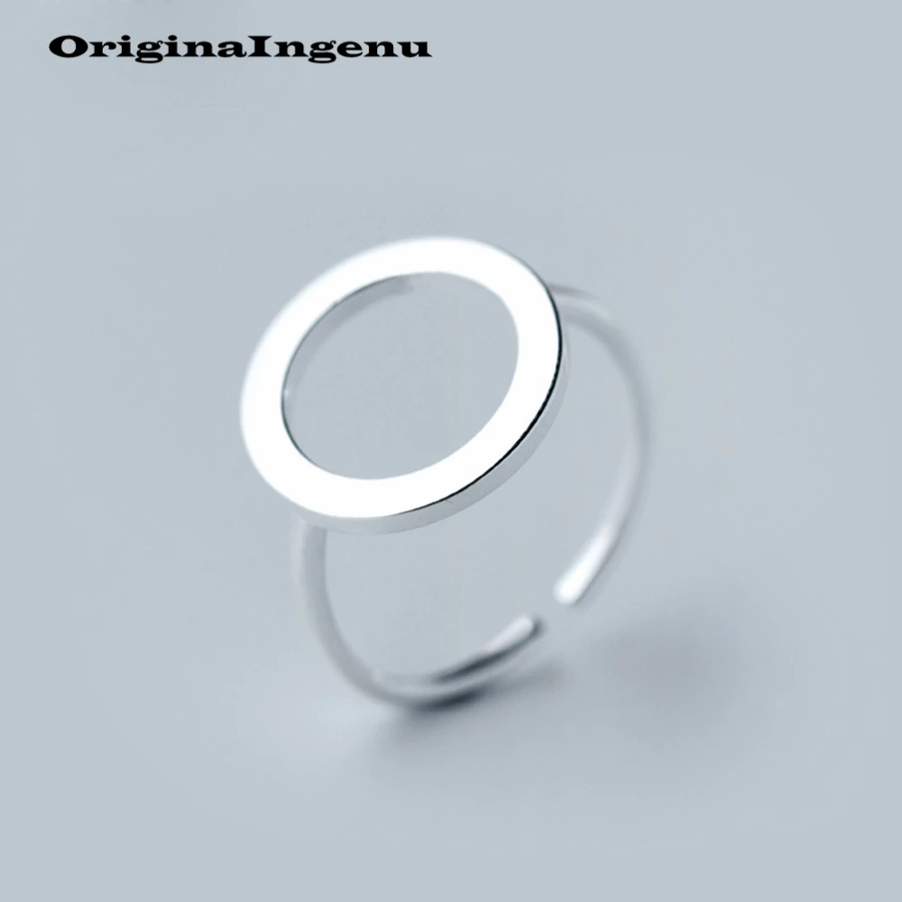 Кольцо круглой формы. Кольцо круглое. Кольцо круглой формы. Кольцо круглое. Кольцо с кругом золото.