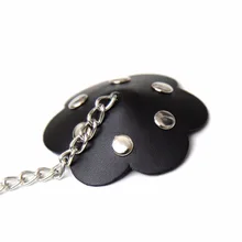 Сексуальная искусственная кожа Pasties женщин сплава цепи ниппель крышка панк силиконовые накладки на грудь покров многоразового пользования для соска наклейки