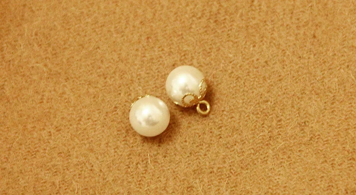 

Free shipping 30pcs/lot 10mm Pearl white imitation pearl button aureate elegance button delicate children model button