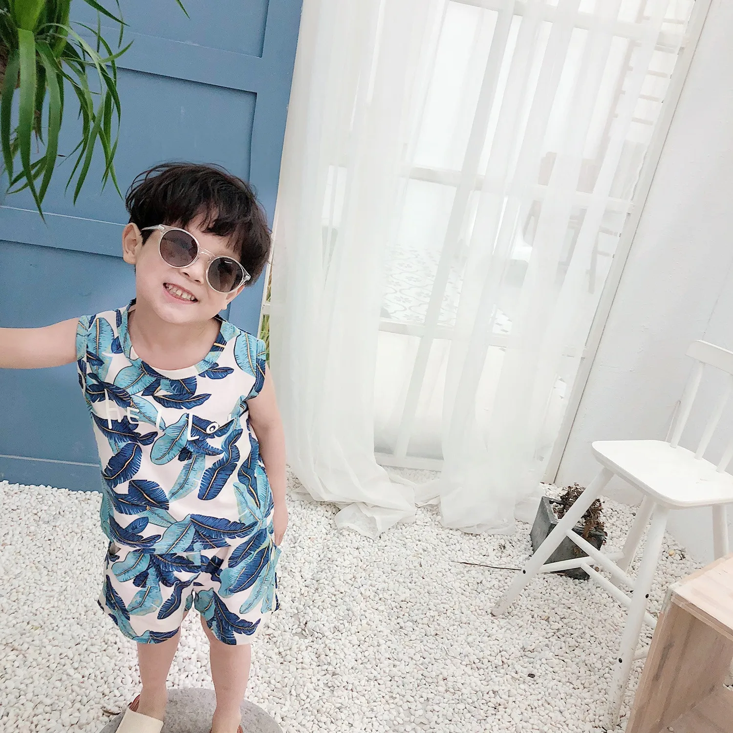 

Summer 2019 fashion boys girls leaf printed sleeveless clothes sets kids cotton beach holiday clothes vest and shorts 2pcs suits