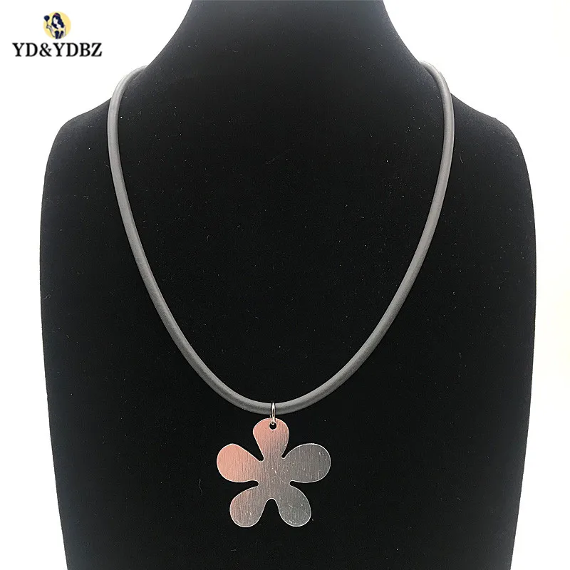 

YD&YDBZ New Flower Pendant Necklaces Women's Statement Necklace Spring Summer Dress Accessories Handmade Rubber Chians Jewellery