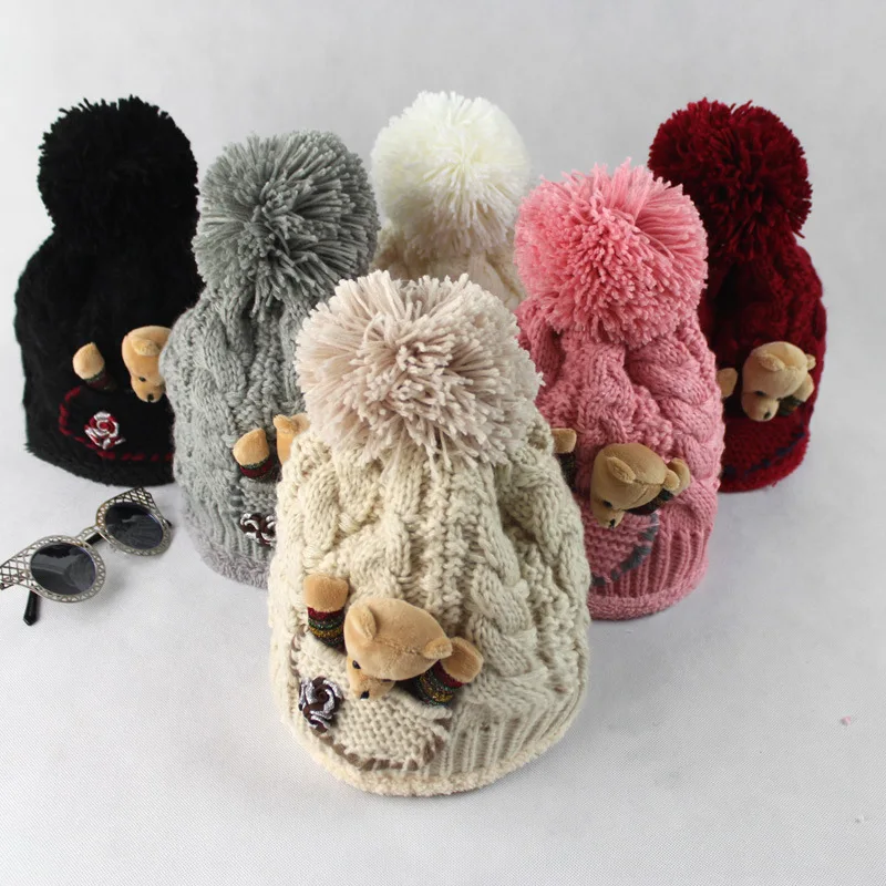 Korean version of the autumn and winter hat Bear Bear ball thicker warm wool hat women