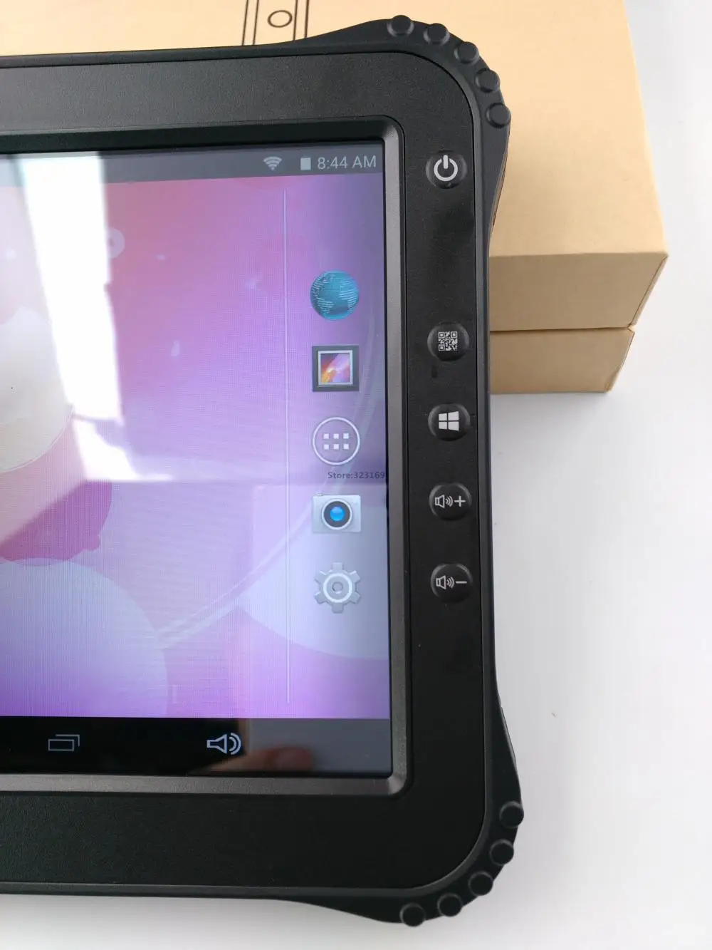 EM-I12 Rugged Tablet (28)
