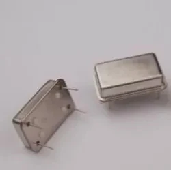 

YYT 12.000MHZ rectangular active crystal legs