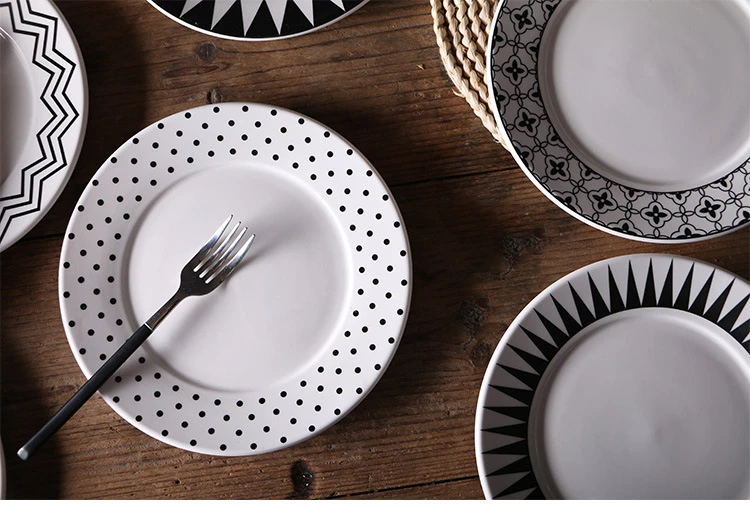 Креативная 8 дюймов черная и белая индивидуальная декоративная керамическая тарелка украшение дома тарелка блюда для бифштекса Западная плоская тарелка